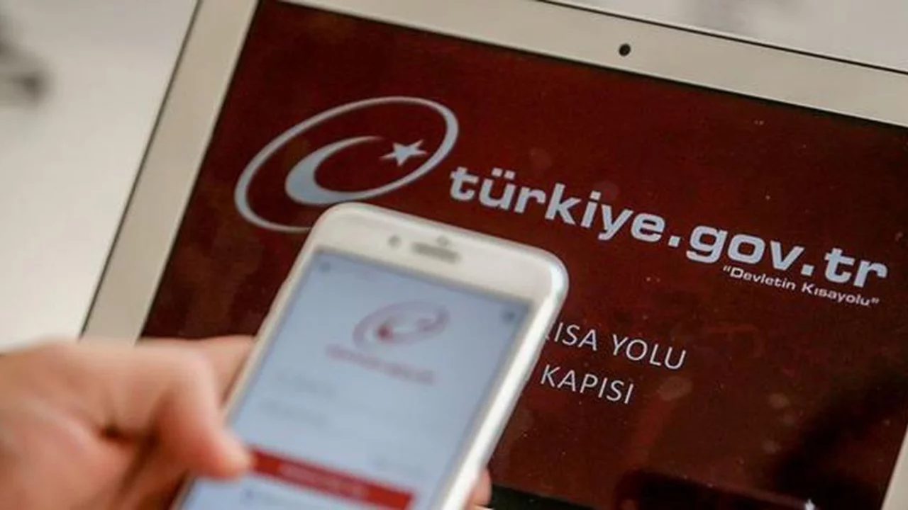 e-Devlet çöktü mü, e- Devlet sorun mu var, neden girilmiyor? 17 Haziran e-Devlet ne zaman düzelecek?