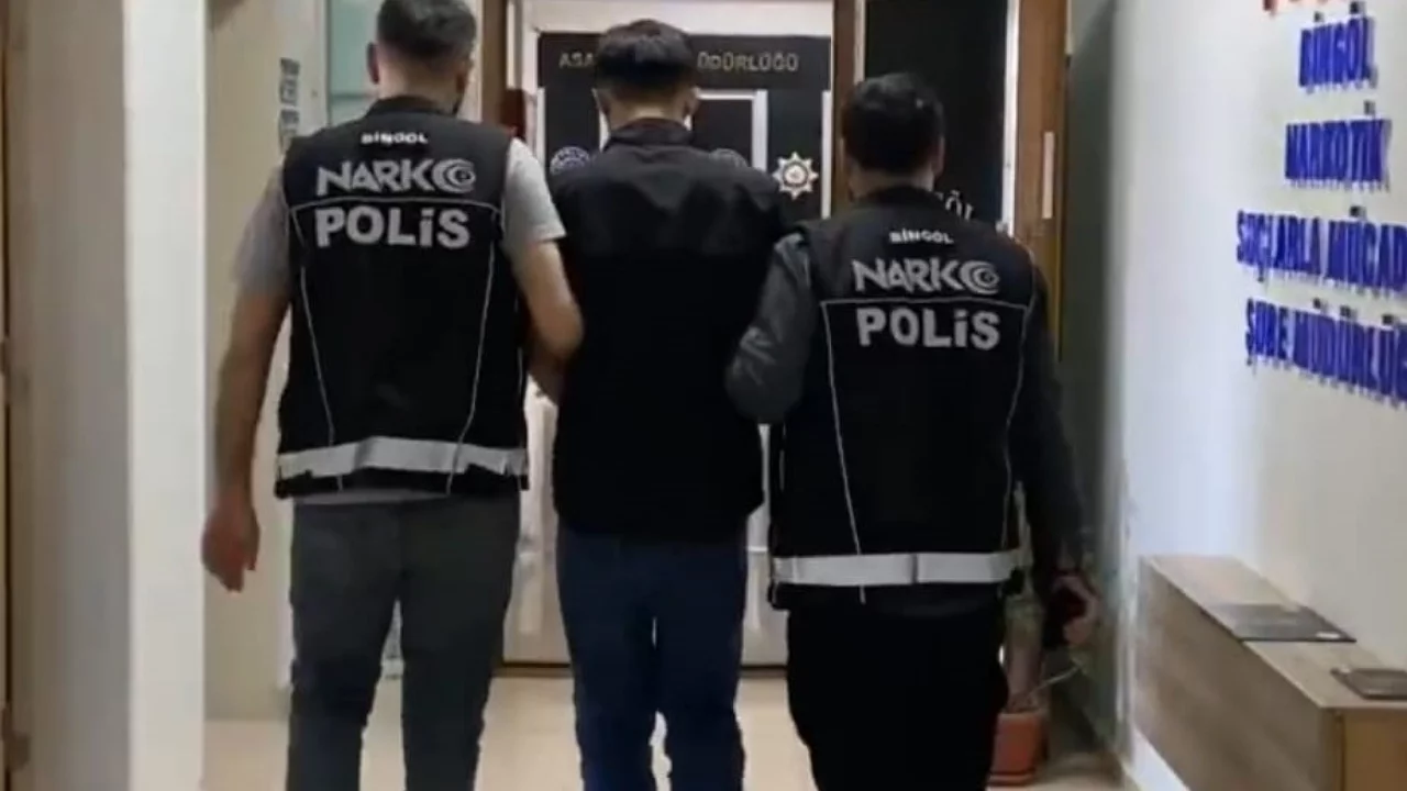 Uyuşturucu operasyonunda 2 tutuklama