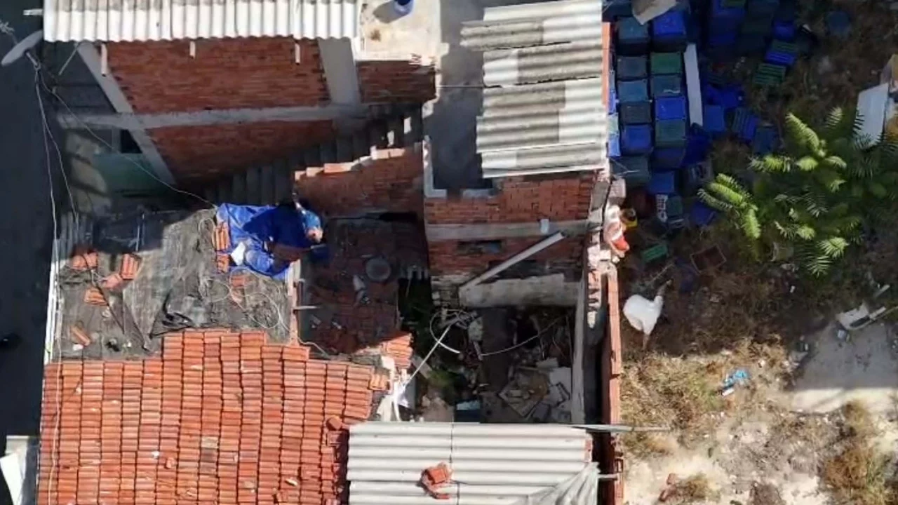 İzmir'de zehir tacirlerine dron destekli operasyon! 