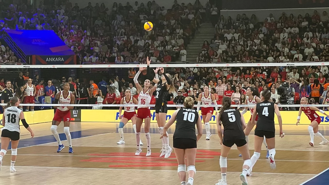 Filenin Sultanları, Bel&ccedil;ika'yı 3-0 ile ge&ccedil;ti