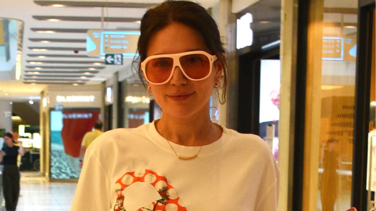 Buse Varol Tektaş'tan tatil açıklaması! Yaz planını ilk kez paylaştı