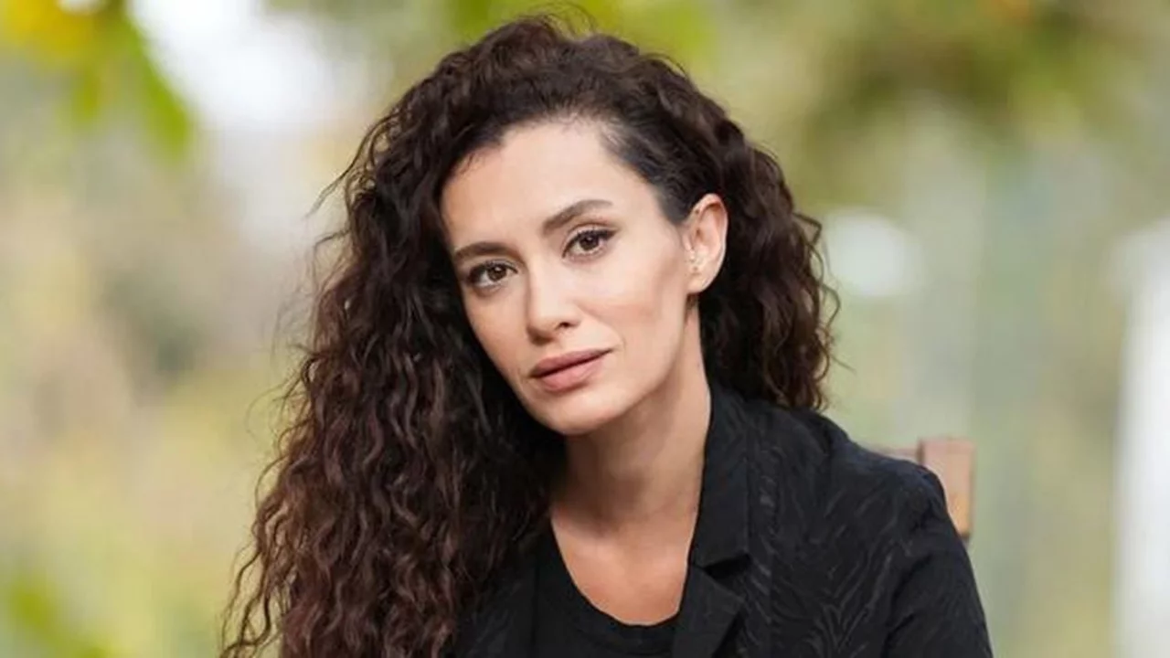 Hande Doğandemir kimdir? Hande Doğandemir ka&ccedil; yaşında, nereli?
