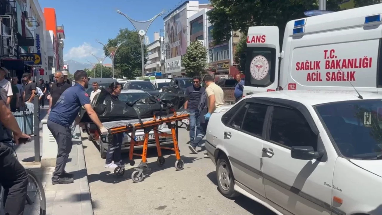 Ahmet Kaya iş yerinde &ouml;l&uuml; bulundu