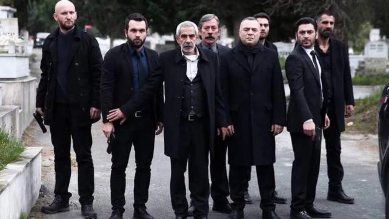 Eşkiya D&uuml;nyaya H&uuml;k&uuml;mdar Olmaz Dizisi Ka&ccedil; B&ouml;l&uuml;m Ka&ccedil; Sezon S&uuml;rd&uuml;?