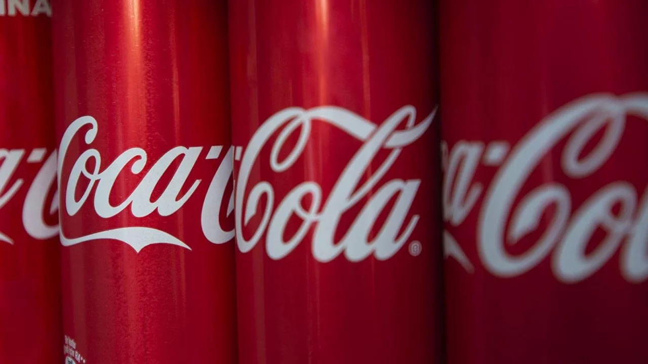 Coca-Cola i&ccedil;in T&uuml;rkiye'de devrim gibi karar!