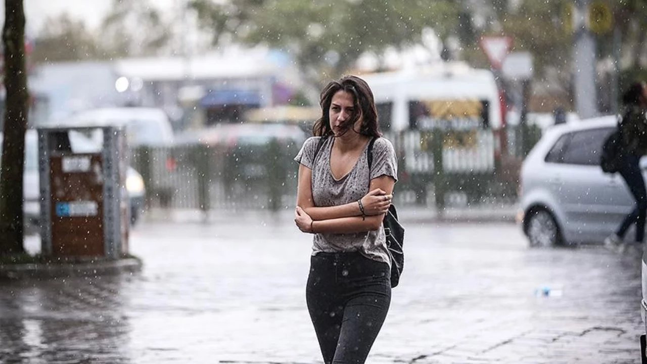 Bursa'da bug&uuml;n hava nasıl olacak? Meteoroloji g&uuml;ncel tahmin raporunu paylaştı (19 Haziran Cuma)