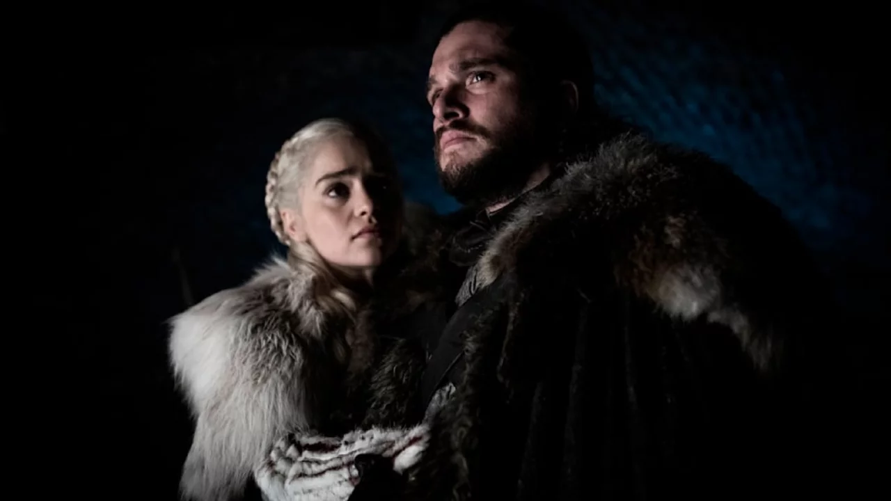 Game of Thrones Dizisi Ka&ccedil; B&ouml;l&uuml;m Ka&ccedil; Sezon S&uuml;rd&uuml;?