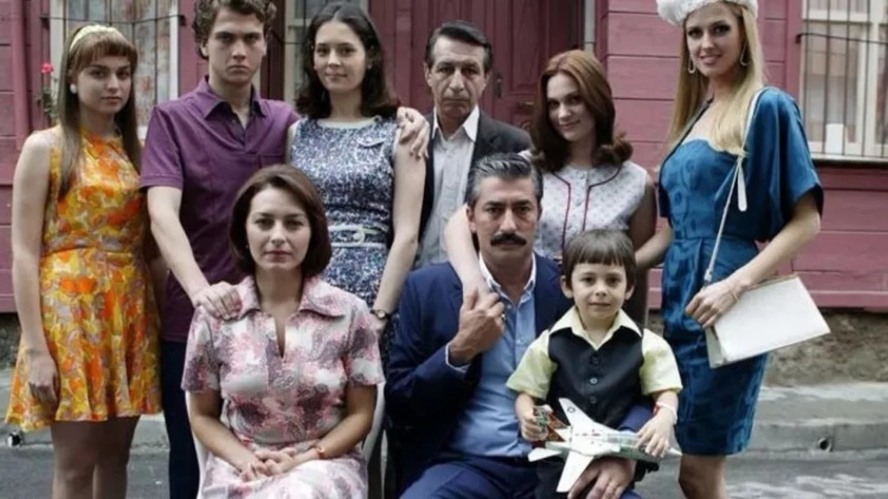 Öyle Bir Geçer Zaman ki Dizisi Kaç Bölüm Kaç Sezon Sürdü?