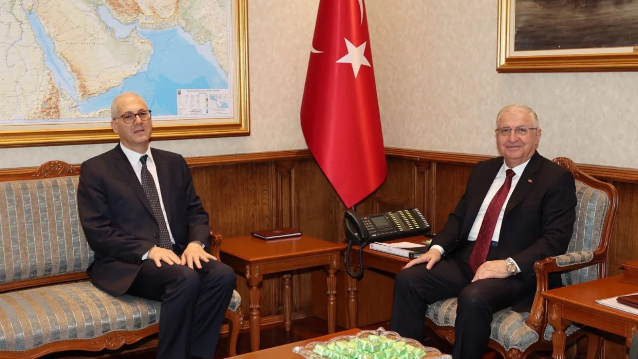 Bakan Güler, Mısır Büyükelçisi'ni kabul etti 