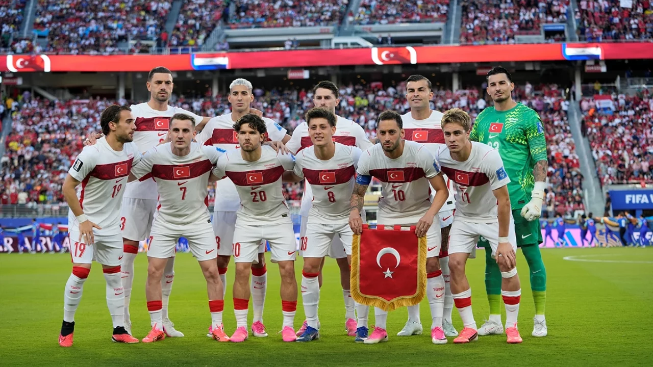 Montella'dan Paraguay ma&ccedil;ında 3 değişiklik!