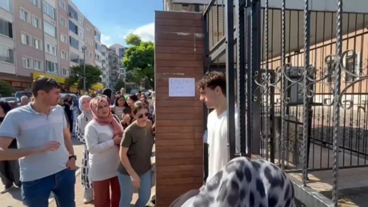 Bursa'da hayaller kapıda kaldı: Veliler tek tek arasa da sonu&ccedil; değişmedi...