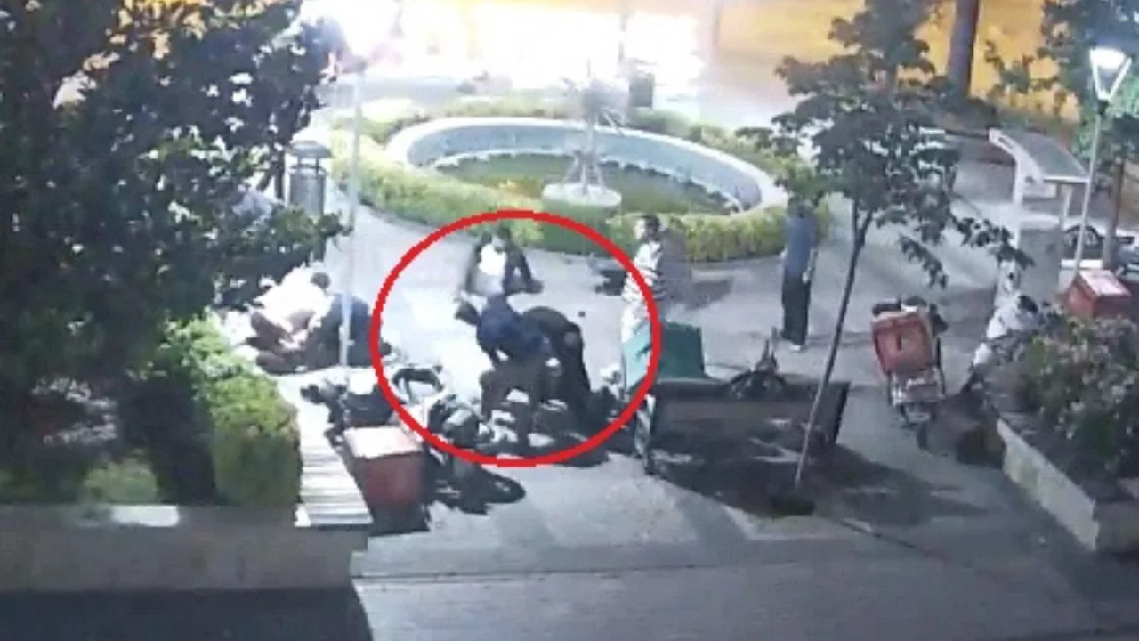 Bursa'da sipariş tartışması meydan savaşına d&ouml;nd&uuml;: 10 g&ouml;zaltı