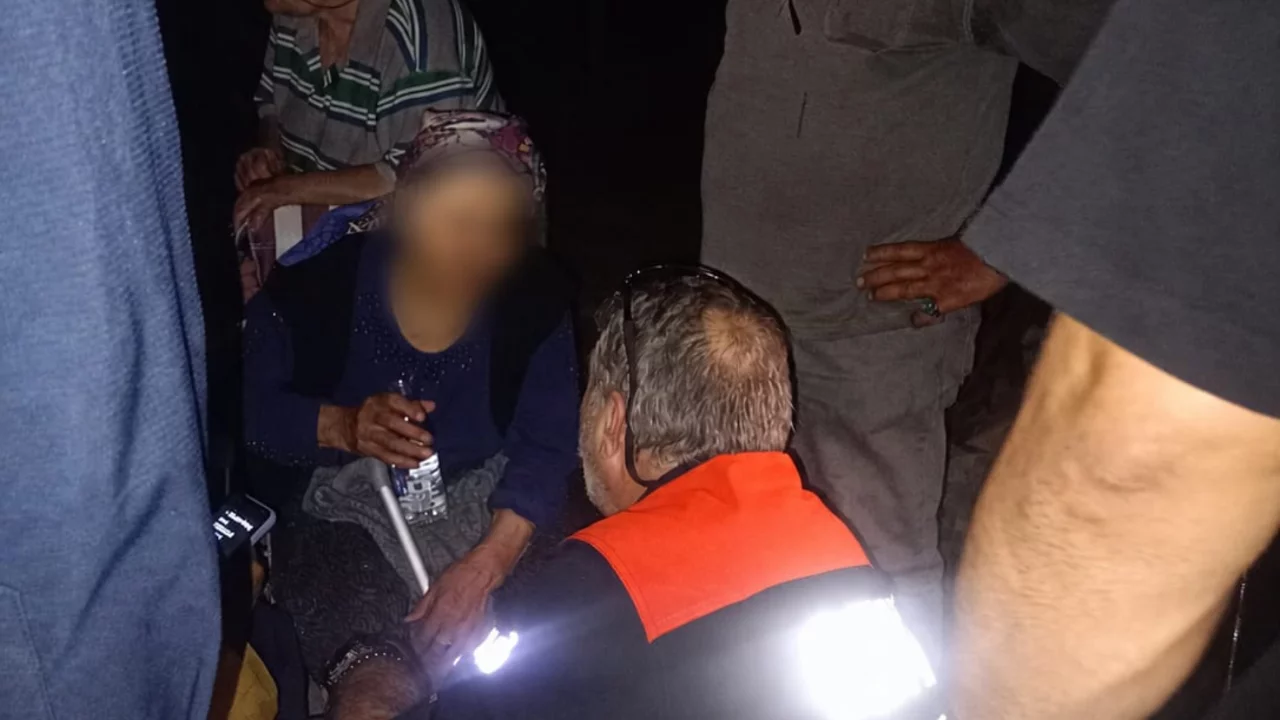 Ormanda kaybolan yaşlı kadın termal drone ile bulundu!