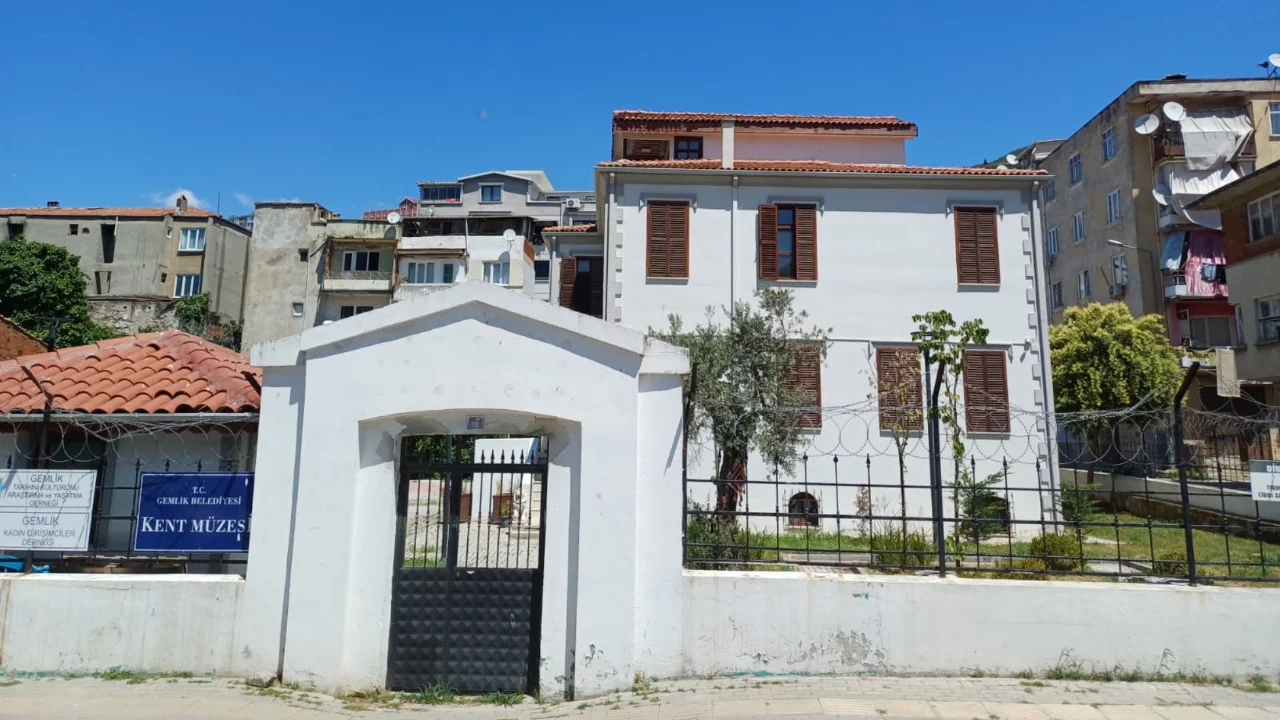 Bursa'nın bitmeyen projesi! Kent M&uuml;zesi 6 yıldır tamamlanamadı...