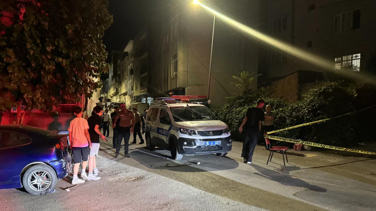 Bursa'da kıraathanede çıkan kavgada silahlar konuştu! Yaralılar var...