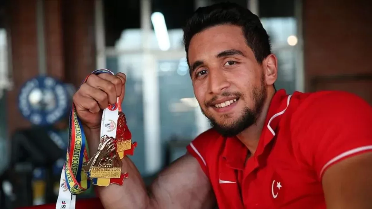 Milli para atlet Fatih Kamuz, Tunus'ta gümüş madalya