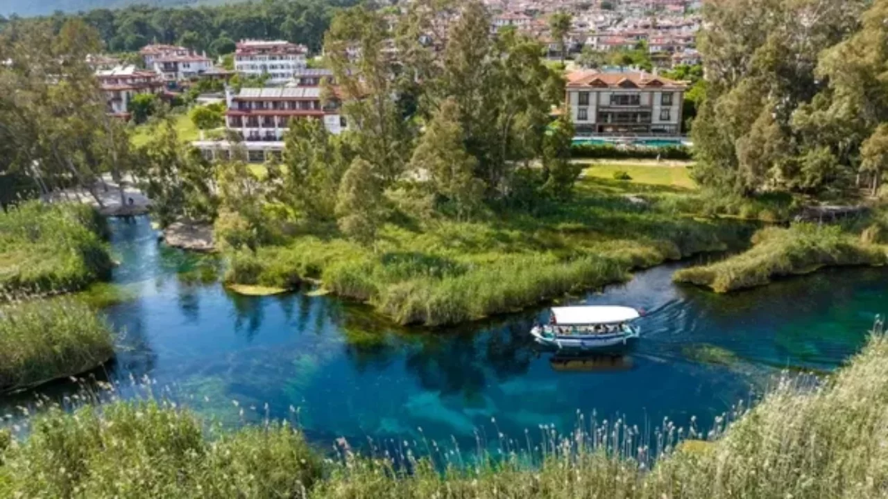Türkiye'nin En Güzel İlçesi Seçildi! İşte Tatilcilerin Gözdesi O Yer 