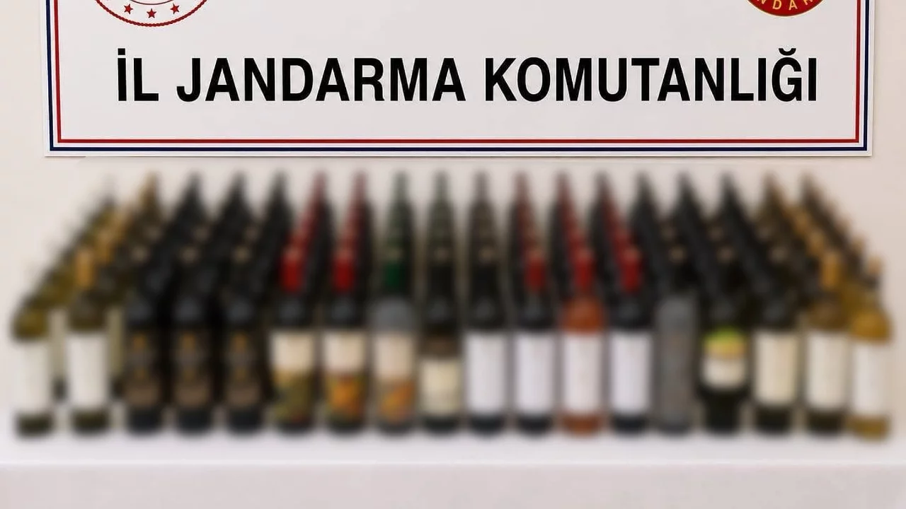 Kaçak alkol operasyonu! Bir işletmede 108 litre ürün ele geçirildi