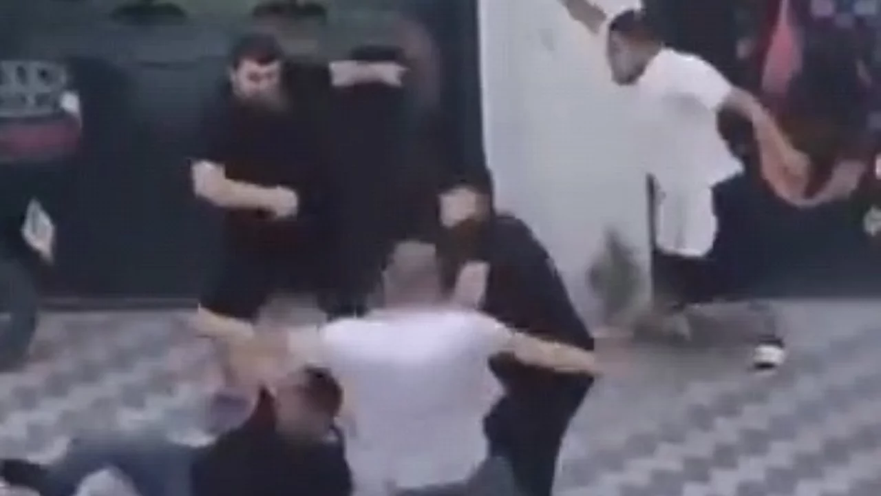 Kemerler &ccedil;ıktı, ıstakalar havalandı! Bursa'da olaylı g&uuml;n