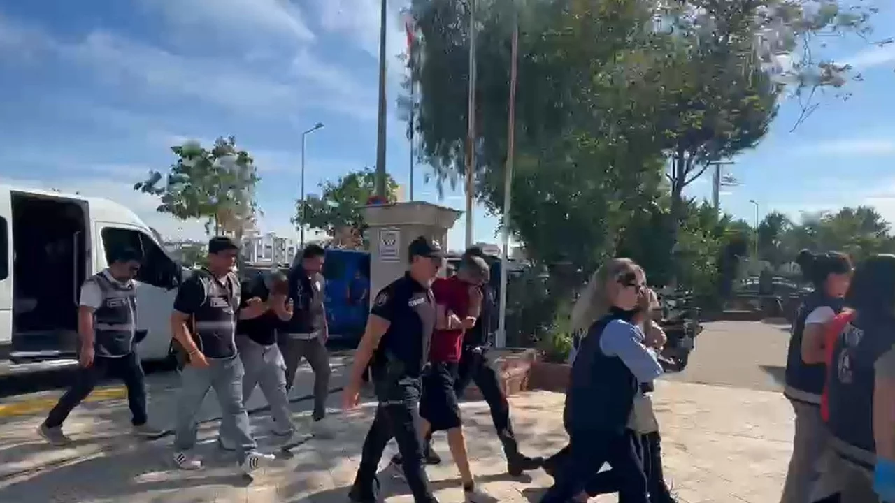 Fuhuş şebekesine operasyon! 4 şüpheli tutuklanarak cezaevine gönderildi