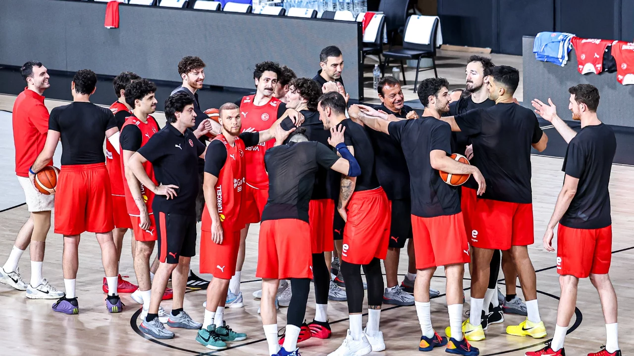 A Milli Erkek Basketbol Takımı, Bosna Hersek maçı hazırlıklarına başladı