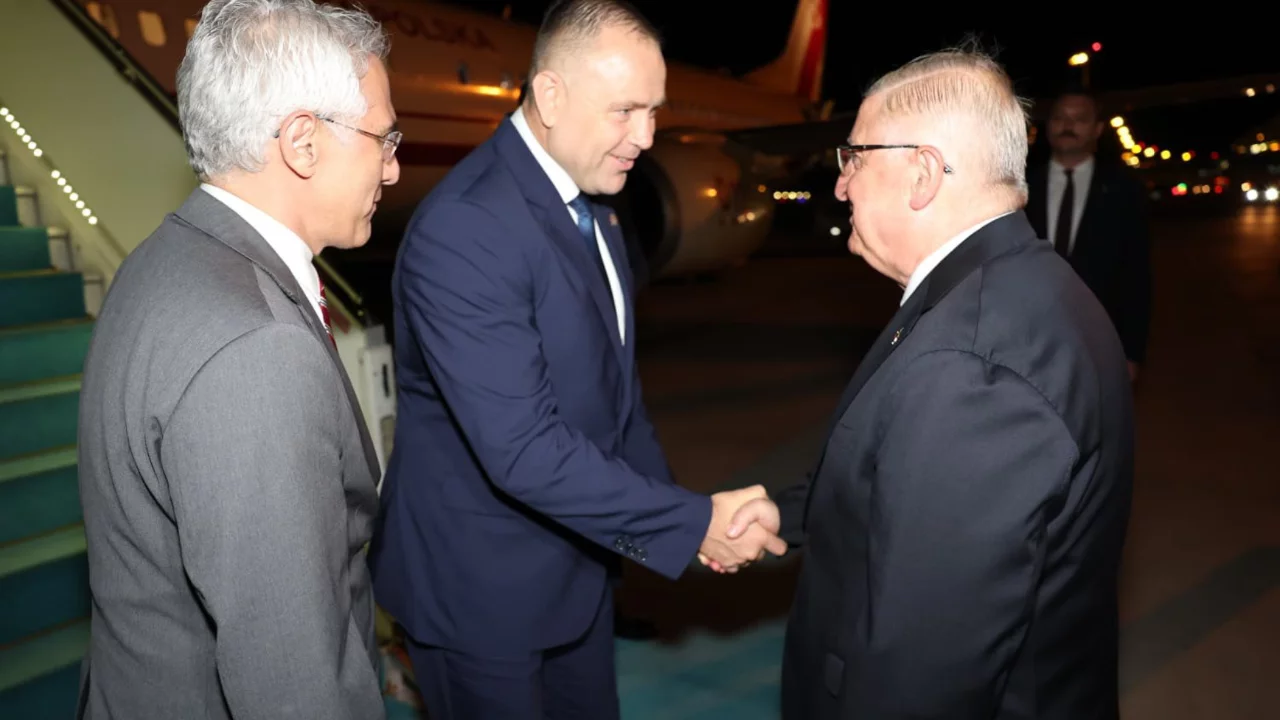Polonya Cumhurbaşkanı Nawrocki Türkiye'ye geldi