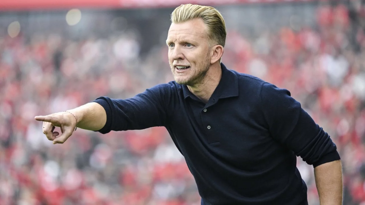 Dirk Kuyt yıllar sonra Fenerbah&ccedil;e'ye geri d&ouml;nd&uuml;!