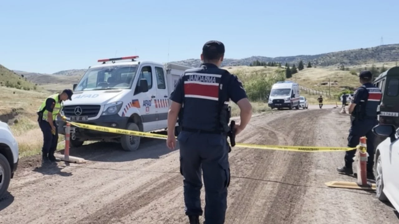 Kırıkkale'de m&uuml;himmat deposunda patlama: 2 personel hayatını kaybetti