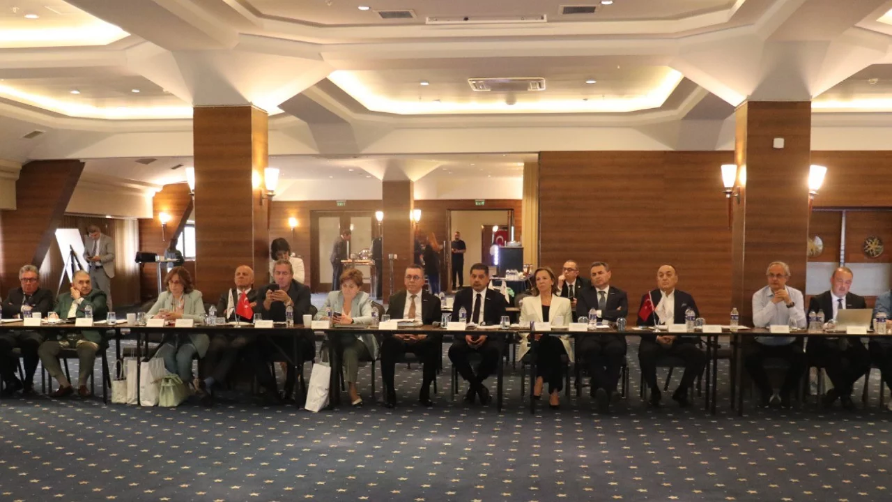 T&Uuml;RKONFED ve MARSİFED ortak y&ouml;netim kurulu Bursa'da toplandı