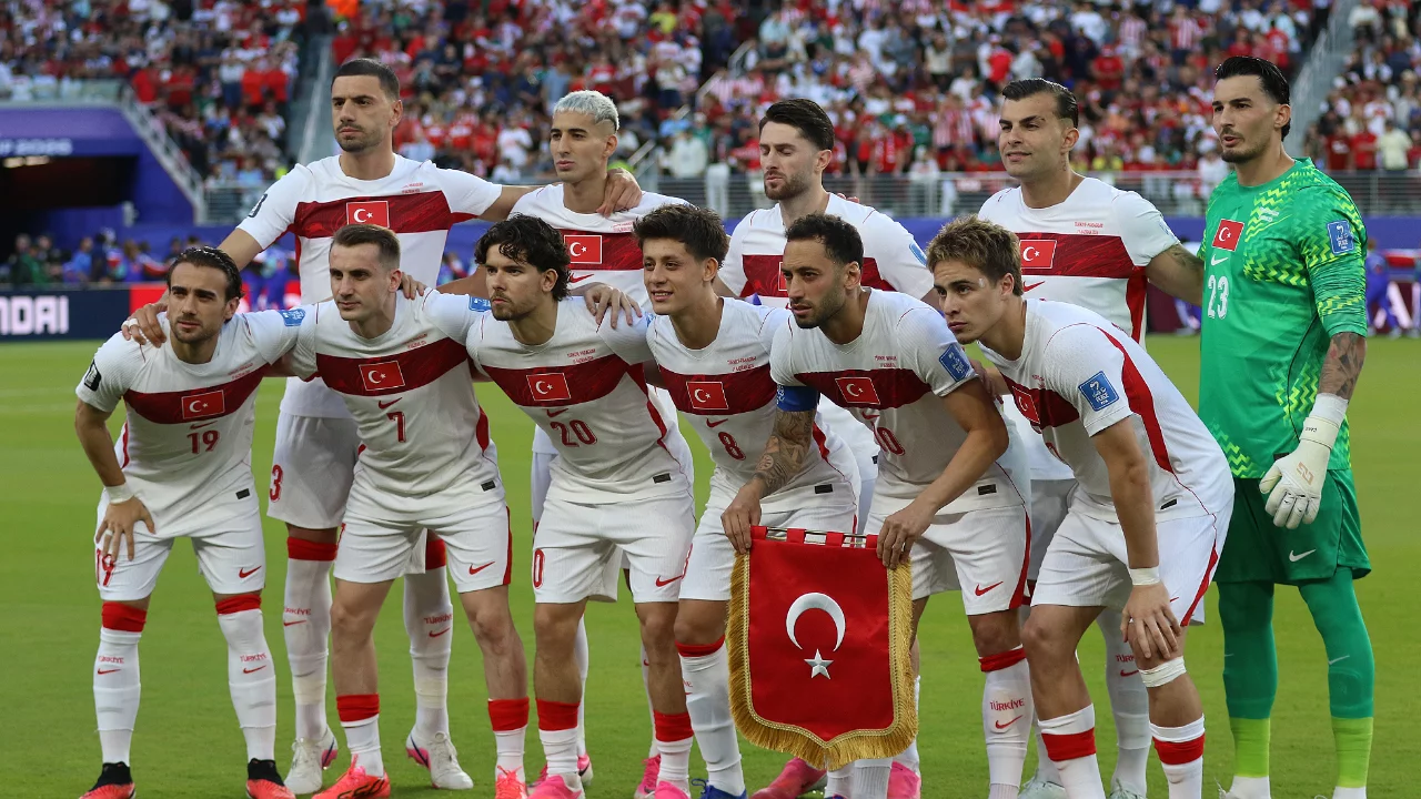 T&uuml;rkiye A Milli Futbol Takımı son randevusuna &ccedil;ıkıyor