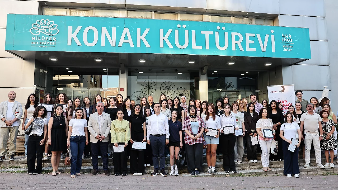 Liselerarası Kitap Kapağı Yarışması'nda kazananlar belli oldu