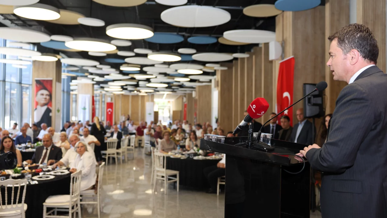 Osmangazi'de ortak y&ouml;netim mesajı: Başkan Aydın mahallelerin nabzını muhtarlarla tuttu