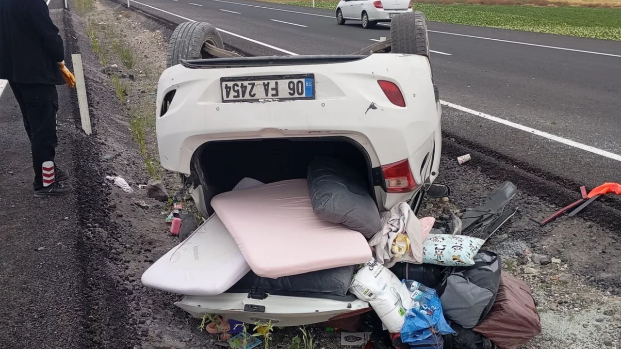 Nevşehir'de otomobil takla atıp refüje devrildi!