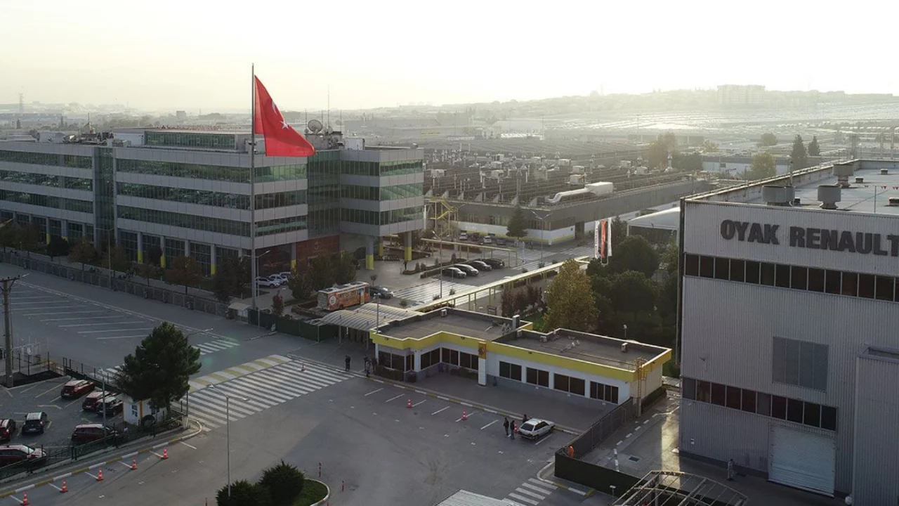 Bursa'daki dev fabrikadan &ccedil;ıktı, rakiplerini sollayıp T&uuml;rkiye'nin en iyisi oldu!