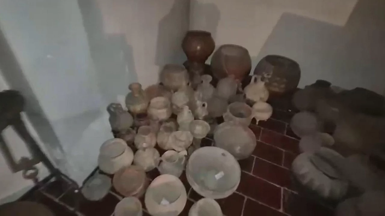 Binlerce tarihi eser ele geçirildi!