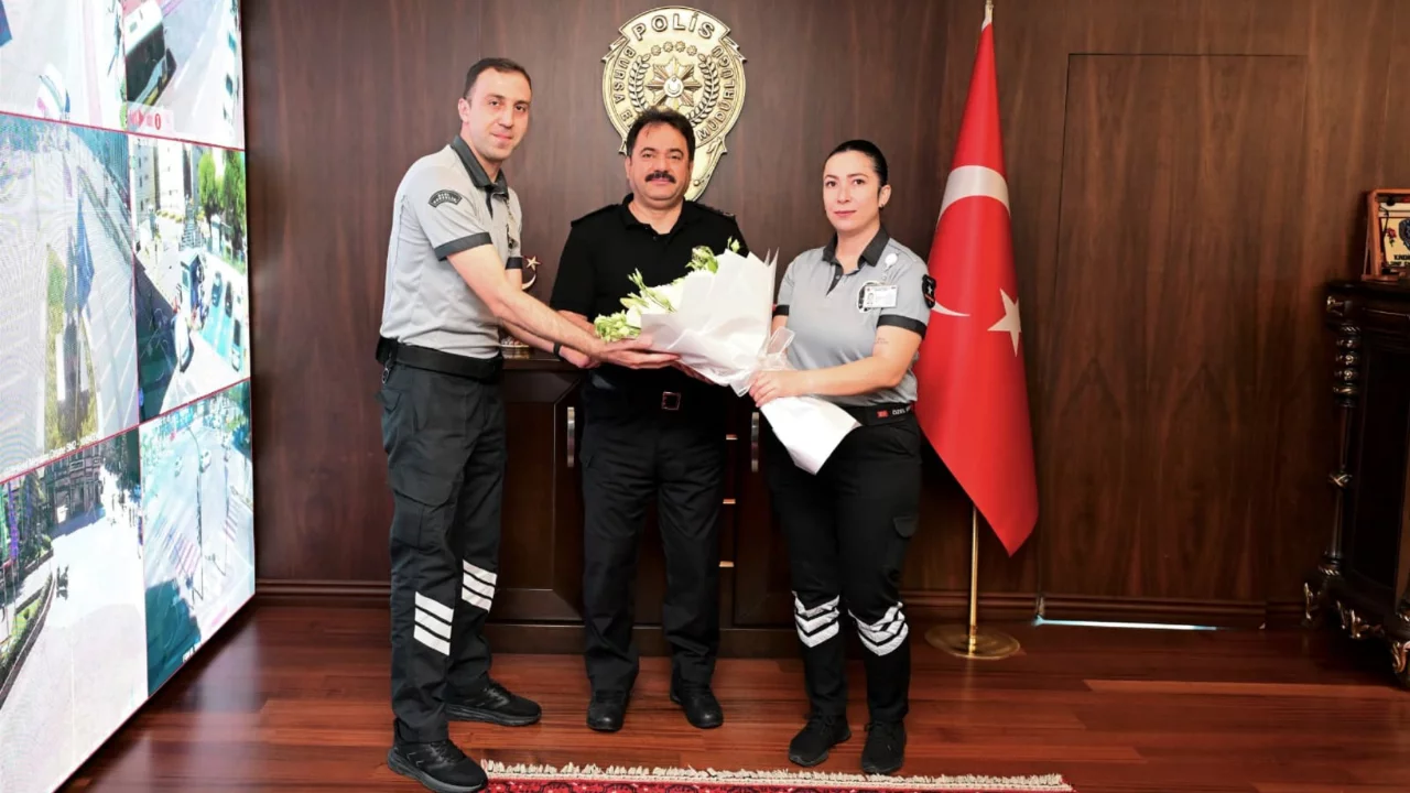 Bursa'da &Ouml;zel G&uuml;venlik Haftası'nda başarılı g&ouml;revlilere teşekk&uuml;r belgesi!