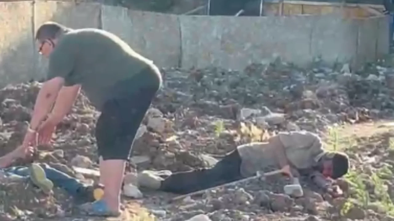 Bursa'da endişelendiren olay! İki kişi yerde hareketsiz haldeydi...