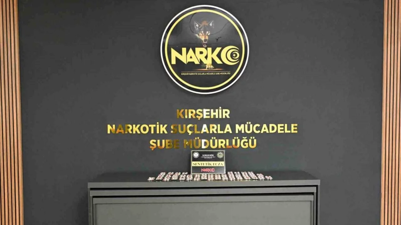 Kırşehir'de uyuşturucu ticaretinden 3 kişi tutuklandı