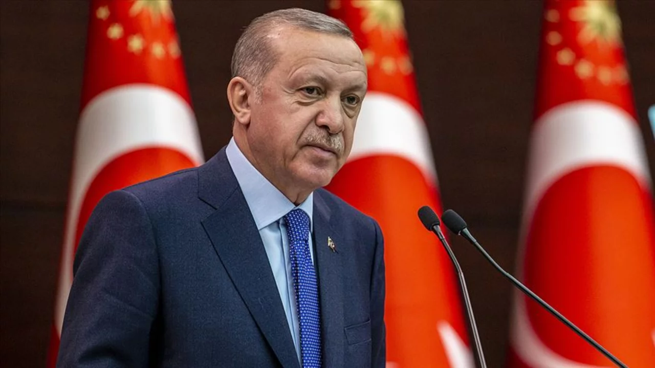 Cumhurbaşkanı Erdoğan Polis Akademisi mezuniyet törenine katıldı