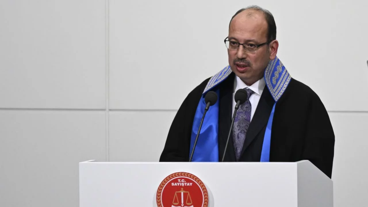 Sayıştay Başkanlığına Metin Yener'in se&ccedil;ilmesi Resmi Gazete'de