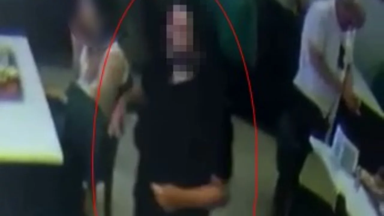 Lokantada akılalmaz olay! Yere düşen 81 bin liralık altını böyle alıp kayboldu