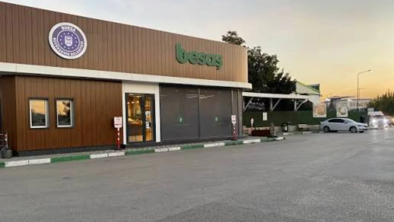 Bursa'da BESAŞ ürünlerine zam geldi! Süt, yoğurt, ayran ve peynirin yeni fiyatları belli oldu