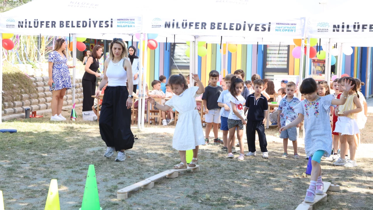 Nilüferli miniklerde karne heyecanı