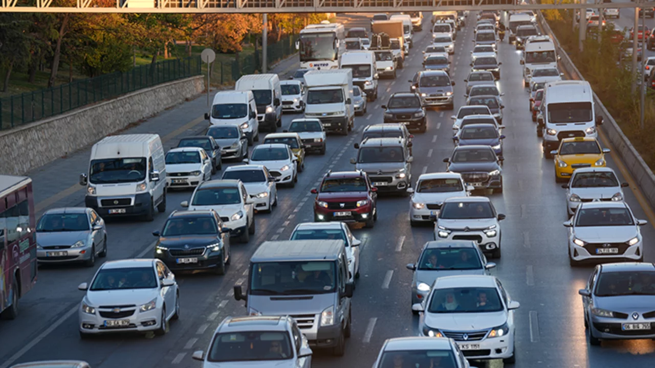 Ankara'da bazı yollar trafiğe kapatılacak 