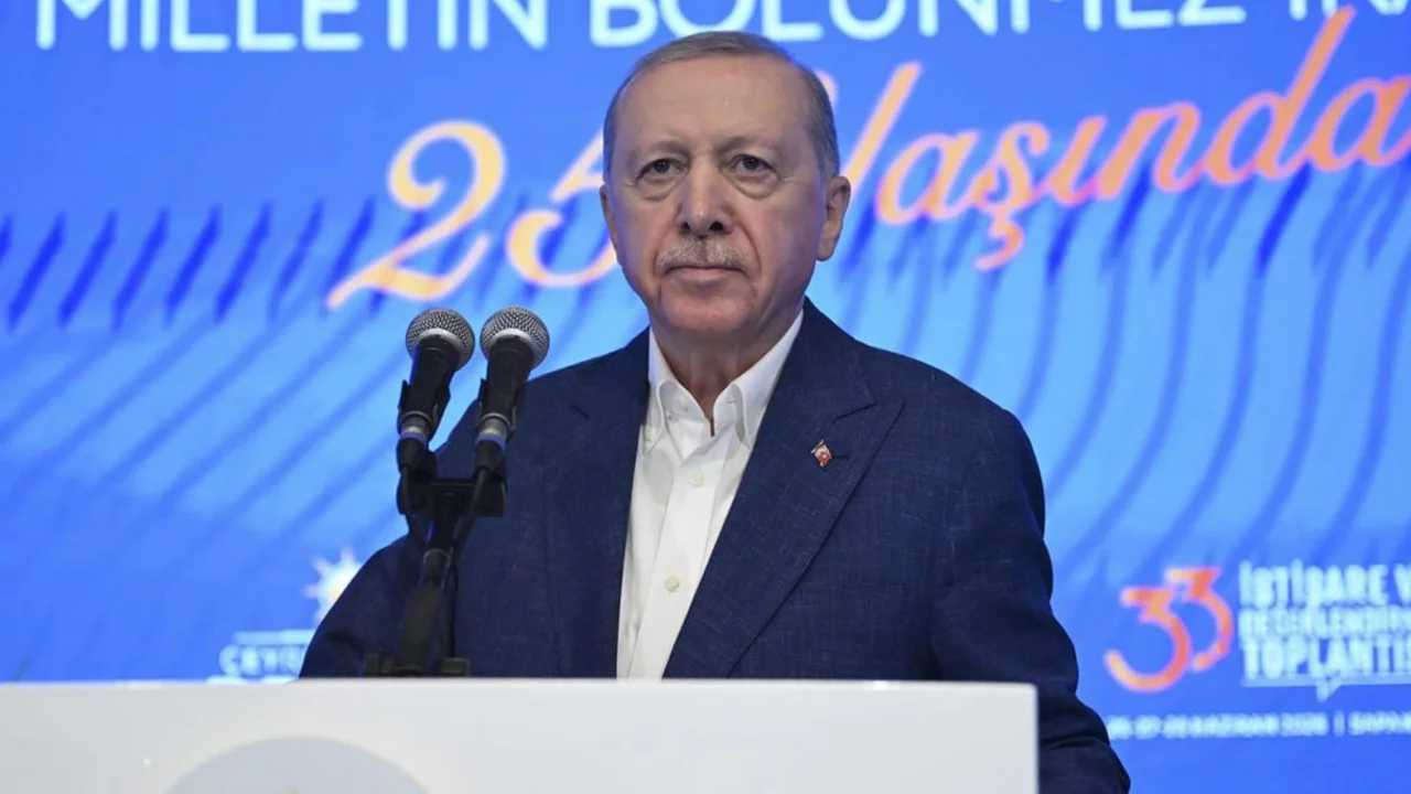 Cumhurbaşkanı Erdoğan'dan AK Parti teşkilatına dikkat &ccedil;eken uyarı!