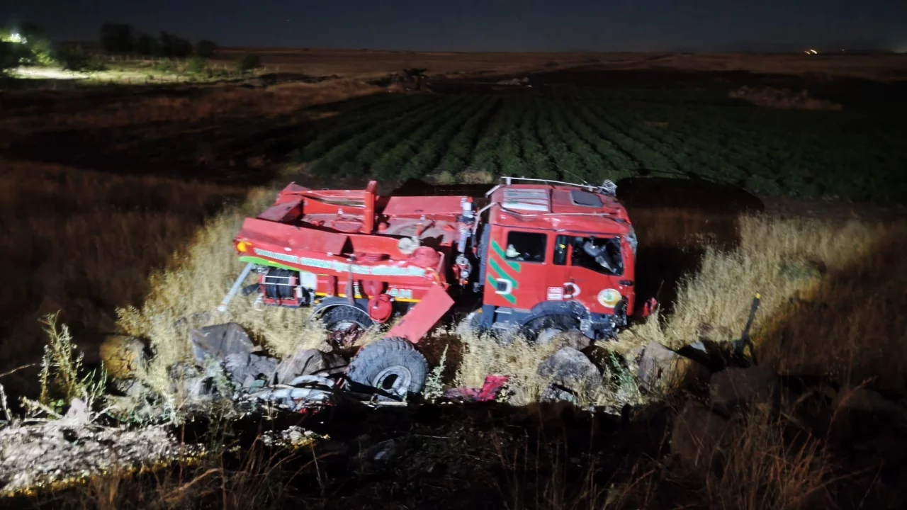 Şanlıurfa'da minibüs ve arazöz çarpıştı! Yaralılar var...