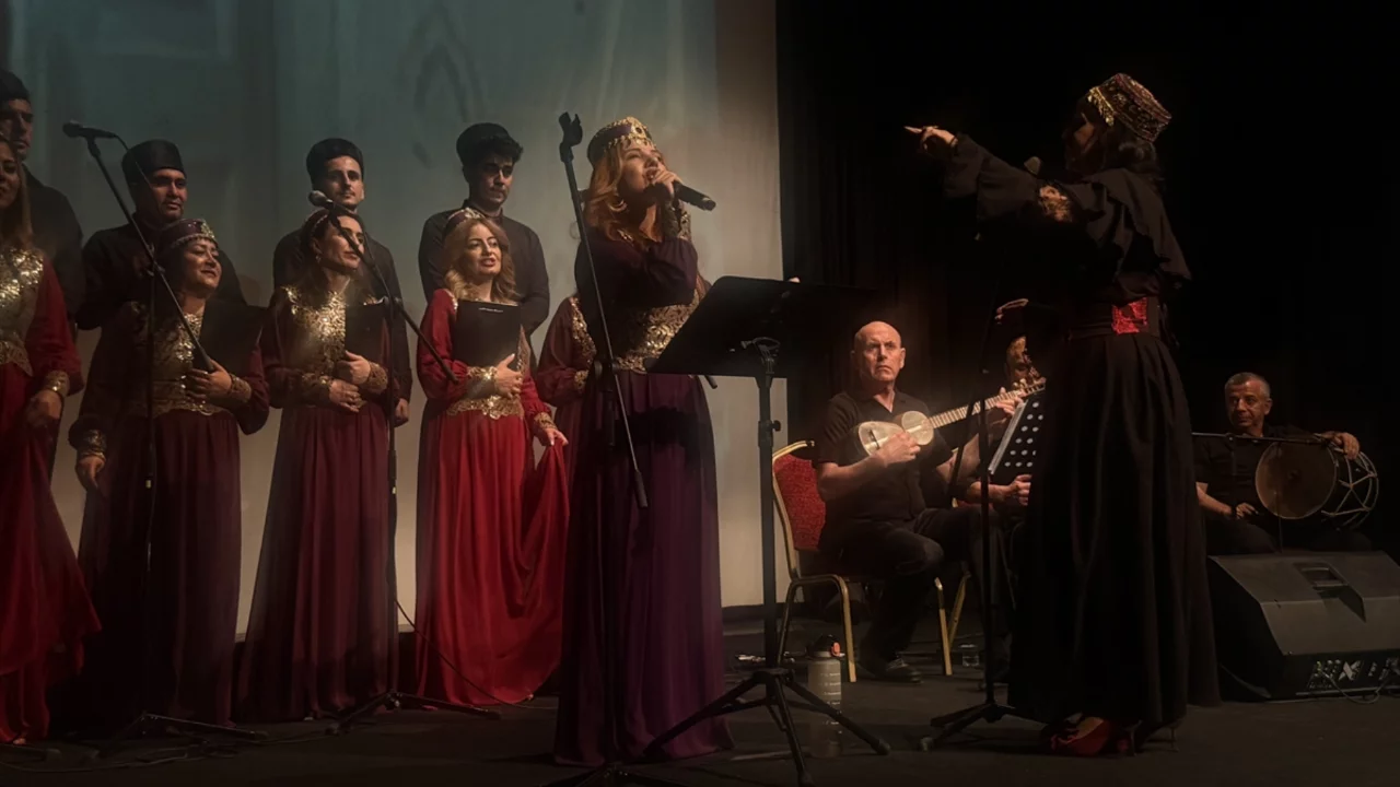 Bursa'da Azerbaycan ezgileriyle duygu dolu gece