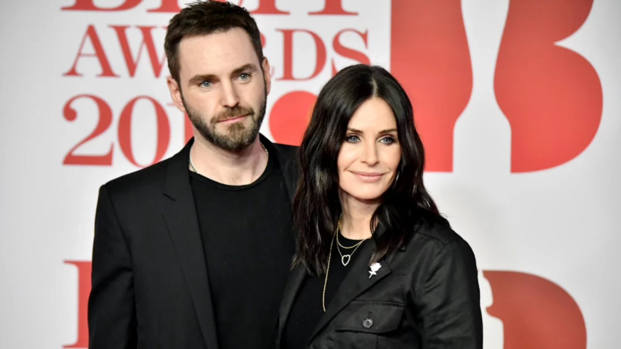 Friends Yıldızı Courteney Cox'tan ayrılık haberi! 13 yıllık ilişki sona erdi