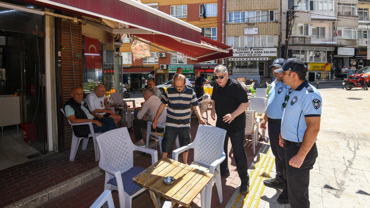 Bursa'da harekete geçildi! Kaldırımları işgal edenlere yakın takip