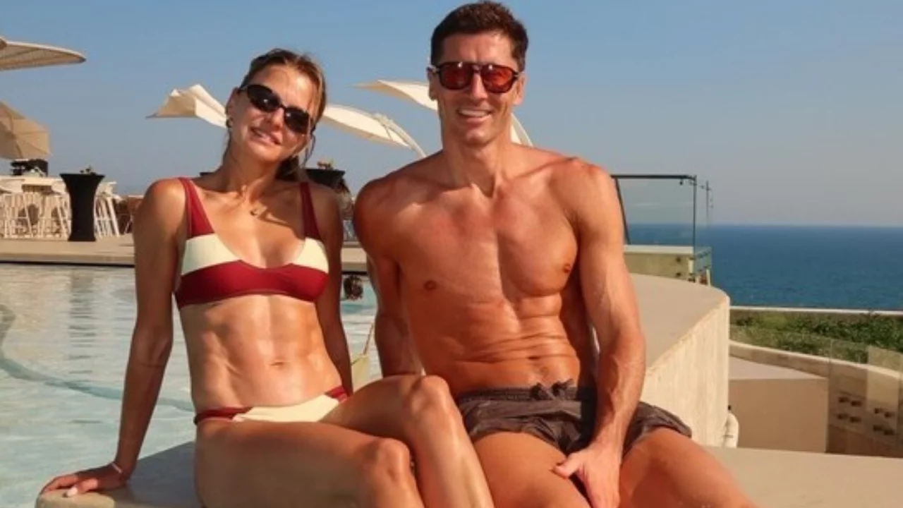 Robert Lewandowski yine Antalya'yı se&ccedil;ti! D&uuml;nyaca &uuml;nl&uuml; yıldızın tatil rotası değişmedi